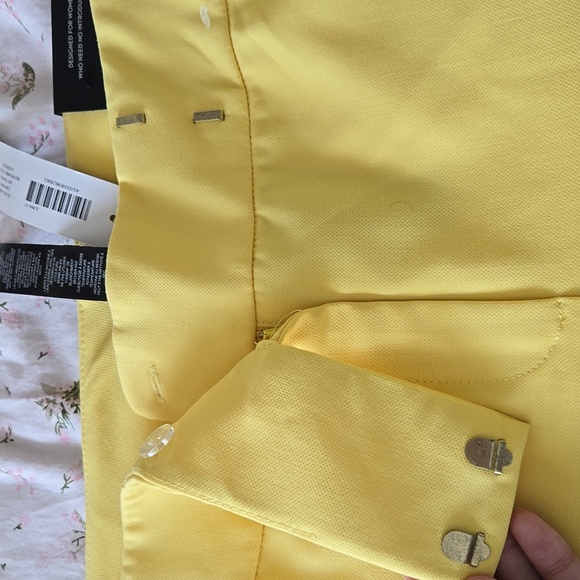 Chico's Sunny Yellow Pants - Picture 5 of 9